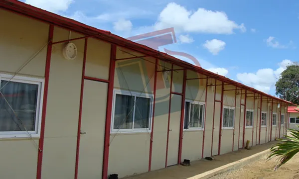 visite casas de vida prefabricadas en la isla