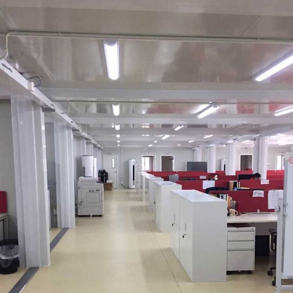 Bureaux conteneurs anti-corrosion à plat avec installations. - FPCH006