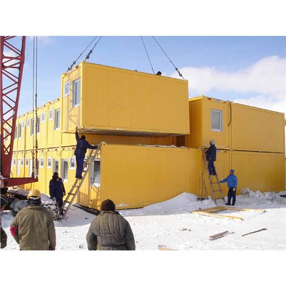 Projet de maison de conteneurs à emballage plat d'isolation PU en Russie - FPCH011