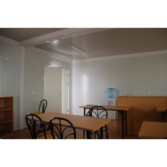 Projet de maison de conteneur à plat pour l'hébergement et le bureau sur le site du projet facile à installer et à déplacer - FPCH064